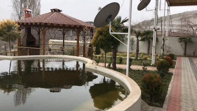 Шикарный бассейн в Ирмашли смотреть онлайн