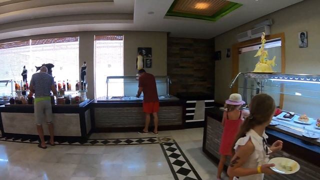 Mirage Bay Resort & Aquapark 4* Сніданок, обід, вечеря + A La Carte смотреть онлайн