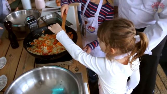 София в Баркасе смотреть онлайн