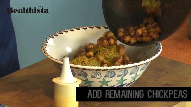 Meat free Monday: Quinoa burgers with tahini dressing and salsa by healthista com смотреть онлайн