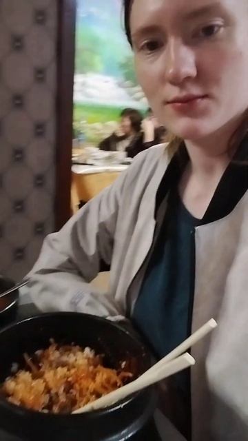 Где поесть в Южно-Сахалинске? #сахалин #сахалинскаяобласть #едаялюблютебя #поесть #гдепоесть смотреть онлайн