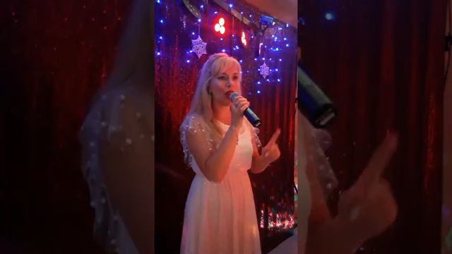 "ЕЙ, СЕКУНДОЧКУ"-- Ірина Філіпенко Гурт "Вікторина" (кавер Полякова)