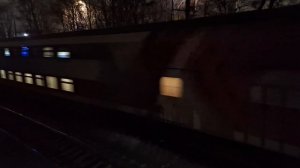 ЭП1М с двухэтажным поездом N°044М Москва-Имеретинские курорты (Олимпийский парк)