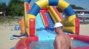 Дети на море.Children at the seaside.