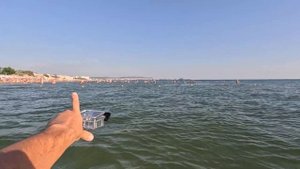 Анапа! Воздушная опасность? Обстановка с моря, укус попугая, летчик на гидроцикле.