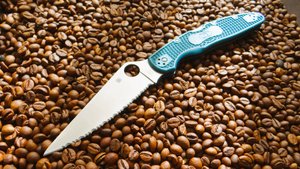 СЕРРЕЙТОР это ЖЕСТЬ! Spyderco Police Lightweight K390 #edc #tactical #knife #unboxing #edcknife