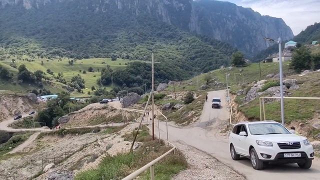 ГУБА ПРОДОЛЖЕНИЕ 🍀ПОДНЯЛИСЬ НА ГОРУ😱 #Губа #баку #азербайджан #azerbaycan смотреть онлайн