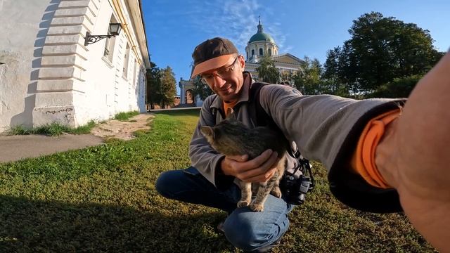 Главная достопримечательность Зарайского Кремля😸The main attraction of the Zaraisk Kremlin смотреть онлайн