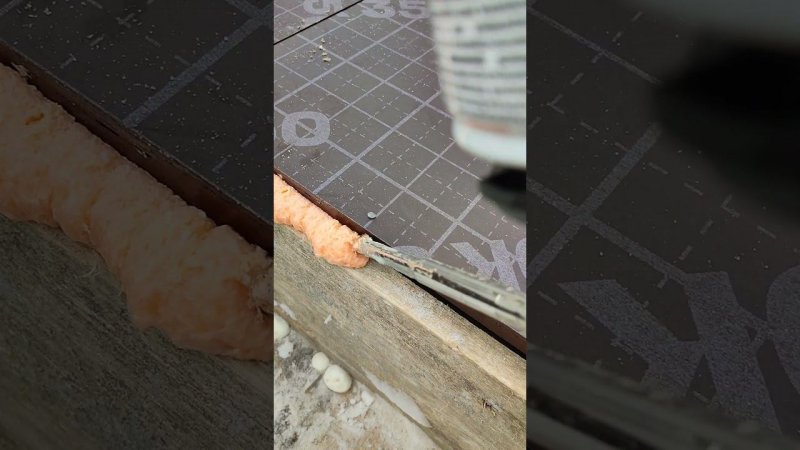 Монтажная пена VS Фанера #стройка #diy #construction