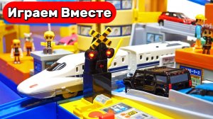 Поезда мультики ! Железная дорога для детей 🚄🚧 запускаем скоростной поезд через переезд 🚄🚧