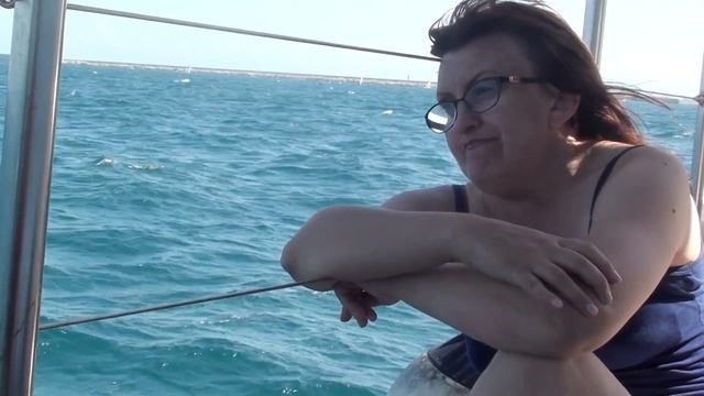 На катамаране по морю Валенсии.Татьяна Безбородкина смотреть онлайн