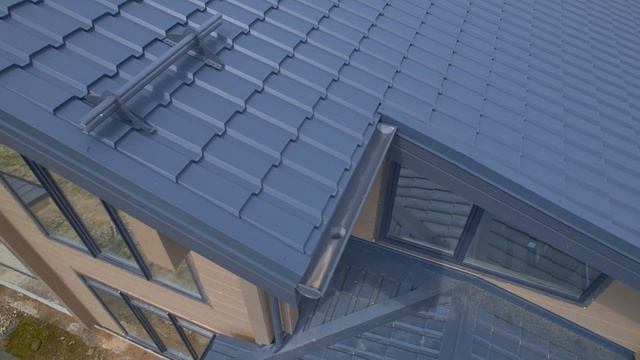 ГОТОВЫЕ ДОМА на ПРОДАЖУ! ОБЗОР одноэтажного дома из камня и двухэтажного дома из клееного бруса смотреть онлайн