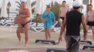Русский турист отжигает в Египте