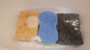 Дектярное мыло. Пористые большие губки. Выжимание, полоскание. АСМР