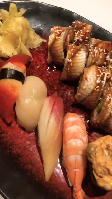 Суши 🍱 #повар #роллы #москва #ресторан #суши #работа #кухня #депомосква #заказы #salmon смотреть онлайн