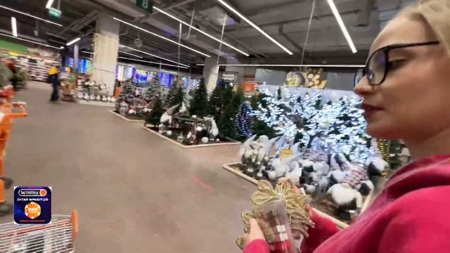 FOLLENTASS И RUDY ПОКУПАЮТ ЁЛКУ смотреть онлайн