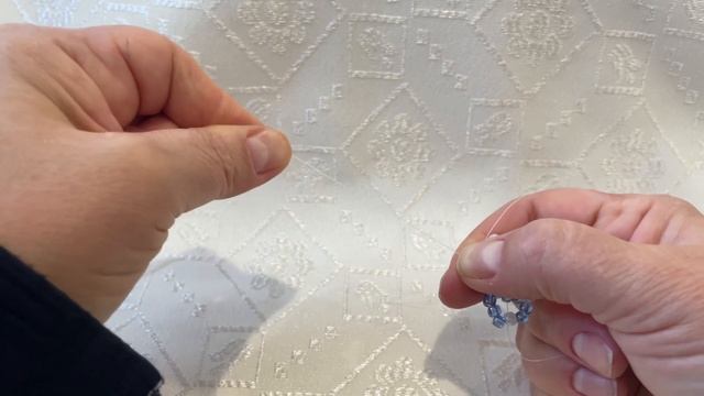 Как привязать нитку. смотреть онлайн