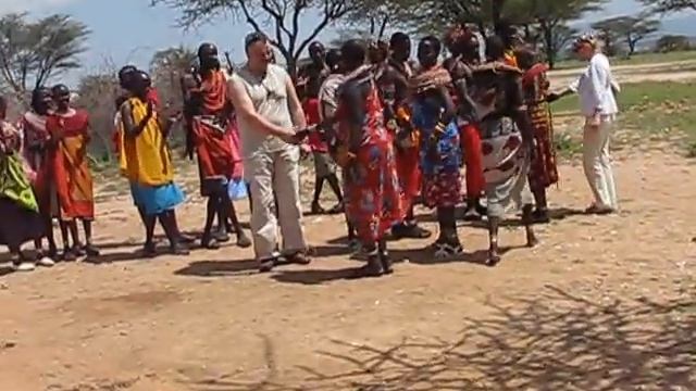 Русские на отдыхе у Масаев смотреть онлайн