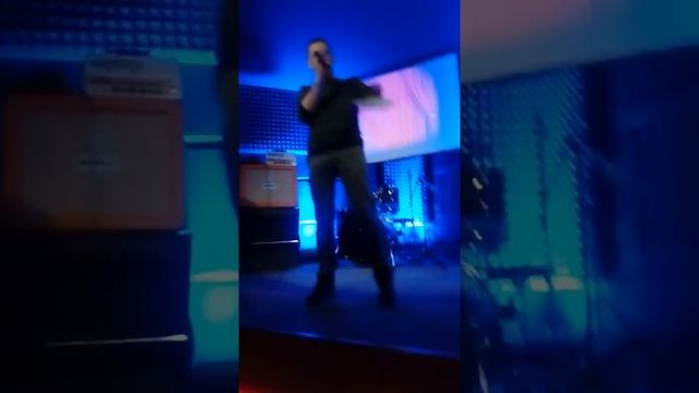 Танцор в Стенд Ап смотреть онлайн