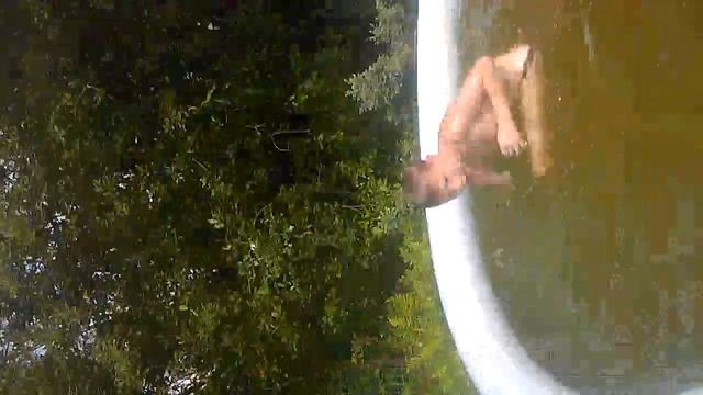 Мы делаем трюки бассейне смотреть онлайн