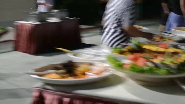 шведский стол смотреть онлайн