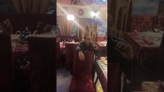 День рождение менеджера ресторана Deja-Vu смотреть онлайн