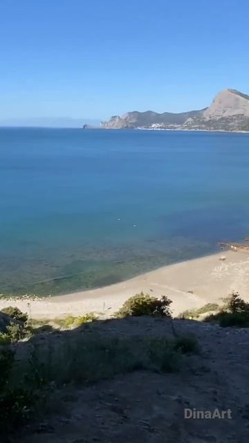 Крым. Судак. Утро в гроте «Эолова арфа» #shorts #nature #крым2022 #природа #горы #naturelovers смотреть онлайн