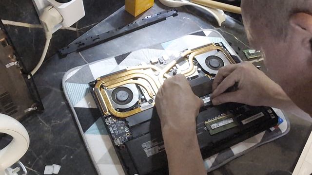 Ноутбук msi gp 66 leopard ,разборка,чистка,установка оперативной памяти 64гб msi gp 66,