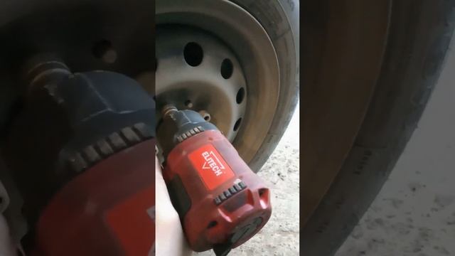 снимаю фаркоп и гбо с гранты на пробеге 85000 смотреть онлайн