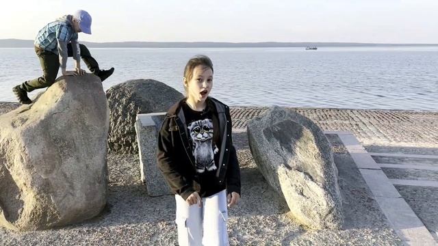 Знакомство с набережной Онежского озера в Петрозаводске: скрытые жемчужины и красивые виды! смотреть онлайн