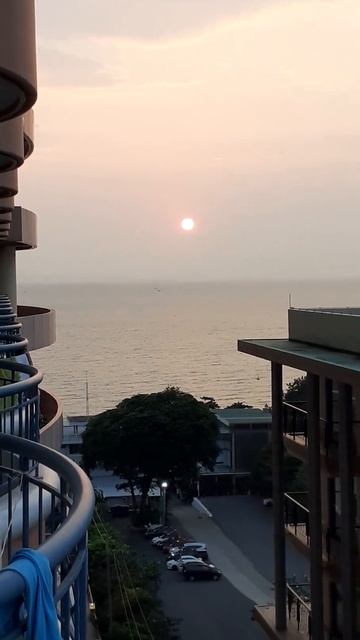 отель Long Beach Pattaya 18марта 2024 смотреть онлайн