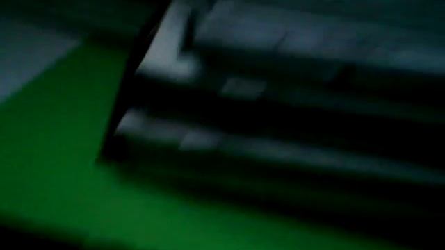 Небольшая прогулка по крыше смотреть онлайн