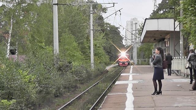 Электропоезд ЭР2к-1228 смотреть онлайн