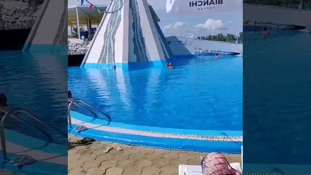Термальный бассейн у озера Панчерево( София)
