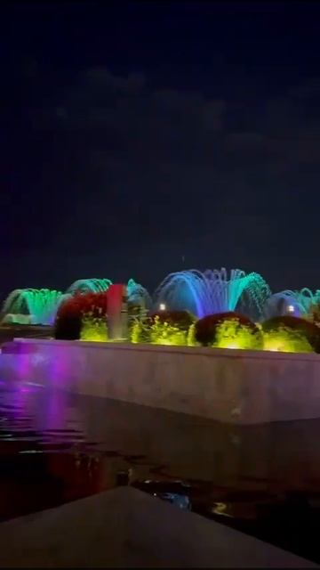 ночной фантан в Дербенте очень красиво смотреть онлайн