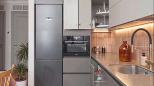 Хранение в кухонных шкафах.