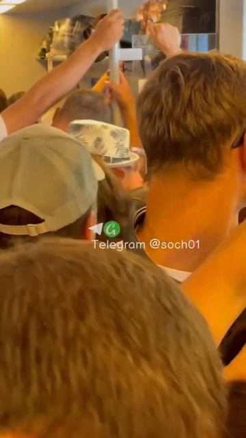 Давка в сочинской электричке смотреть онлайн