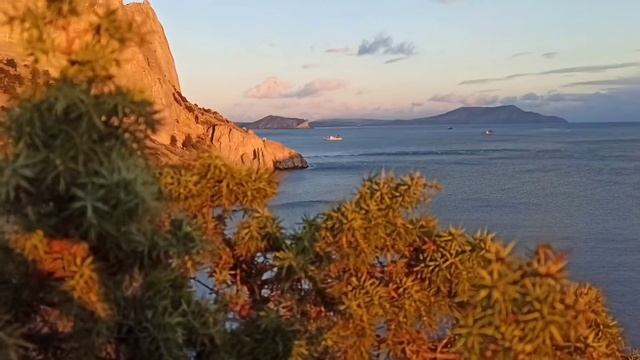 Крым. Первый снег в день Анны зимней. 22.12.2021 смотреть онлайн