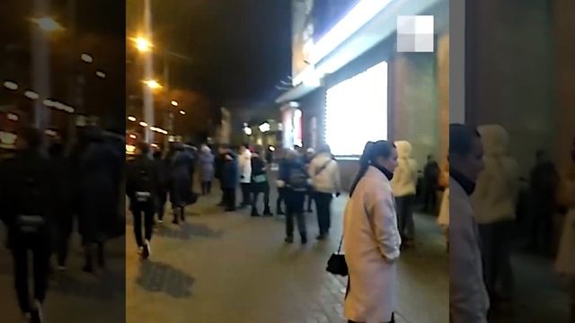 К ресторану в центре Екатеринбурга съехались 9 пожарных машин | E1.RU смотреть онлайн