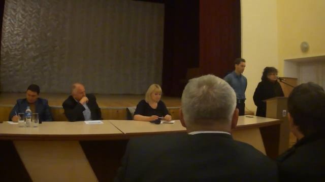 Собрание по вопросу выборов мэра Коктебеля смотреть онлайн