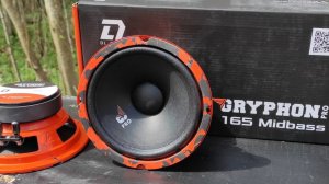 Замена штатных задних  динамиков в Рено Сандеро на DL Audio Gryphon Pro 130