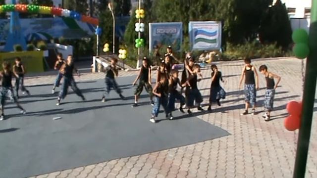 Супертанец 2010 года в ДОЛ "Чаткал" (перезалив)