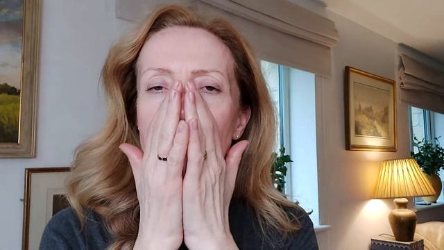 Quick Asian Lymphatic Massage Antiaging Facial Yoga Routine #antiaging #faceyoga #facemassage