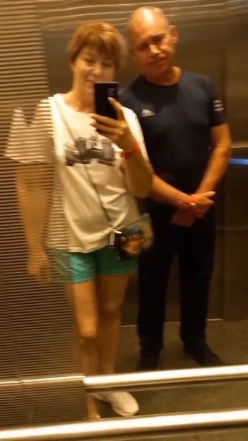 ОТЕЛЬ БОТАНИК ,НА ЗАВТРАК. смотреть онлайн