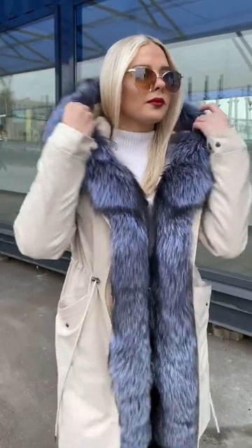 Парка с мехом чернобурки смотреть онлайн