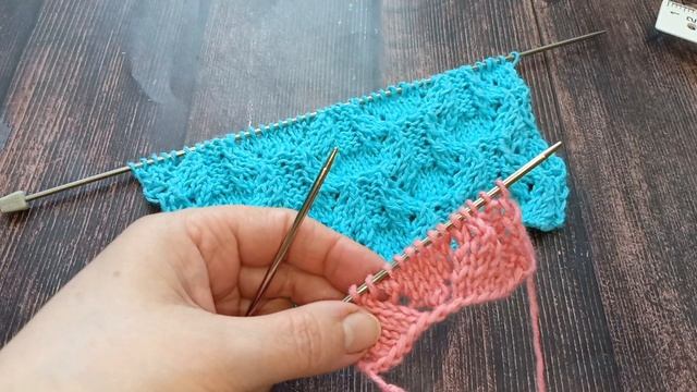 Очень красивый,фактурный узор спицами. смотреть онлайн