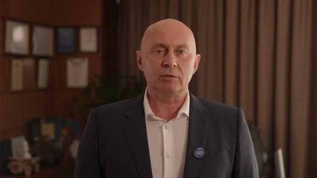 Первый вице-президент «Норникеля» Николай Уткин поздравил с 80-летием Мончегорский колледж