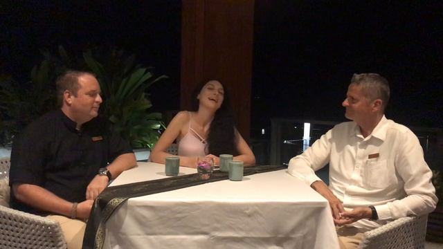 Dusit Thani Maldives - интервью смотреть онлайн