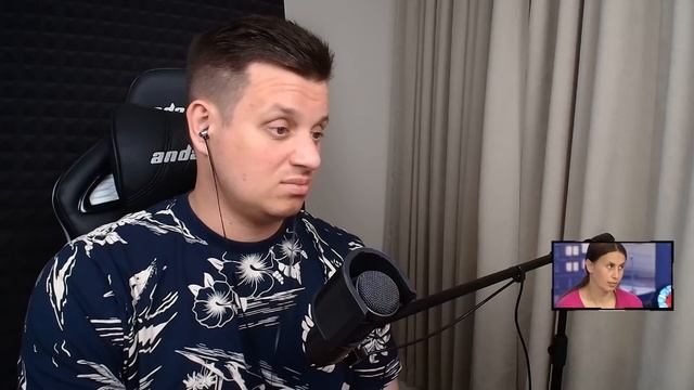 Касается каждого ► Упаковала новорождённого в покрывало и оставила в ПОСАДКЕ ► Привычное раскаяние смотреть онлайн