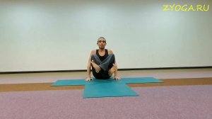 Пронос скрещенных ног вперёд / Jumping through with crossed legs